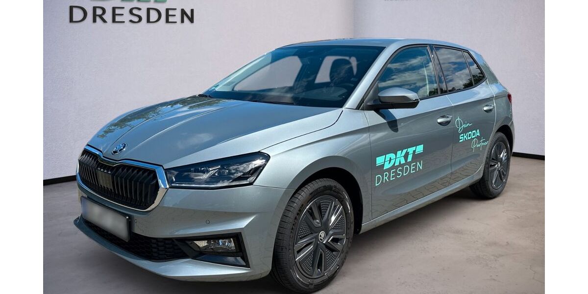Skoda Fabia 4.000 km 19.950 &euro; Dresden 01237