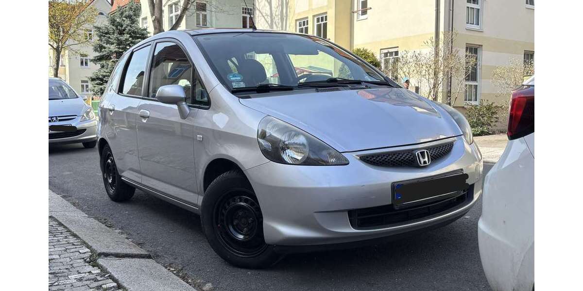 Honda Jazz 173.000 km 2.100 &euro; Dresden, Stadt 01129