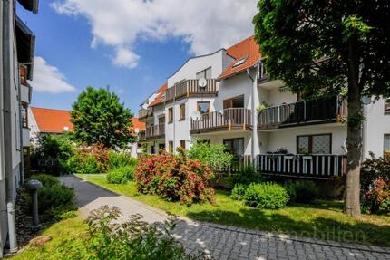 Wohnung Dresden Schönfeld-Weißig - 2 Zimmer, 71 m&sup2;, 556&euro; | Angebot:24812644