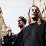 FJØRT - 15 JAHRE AUF MONTAGE