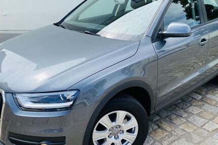Audi Q3 113.670 km 14.790 € Dresden 01257