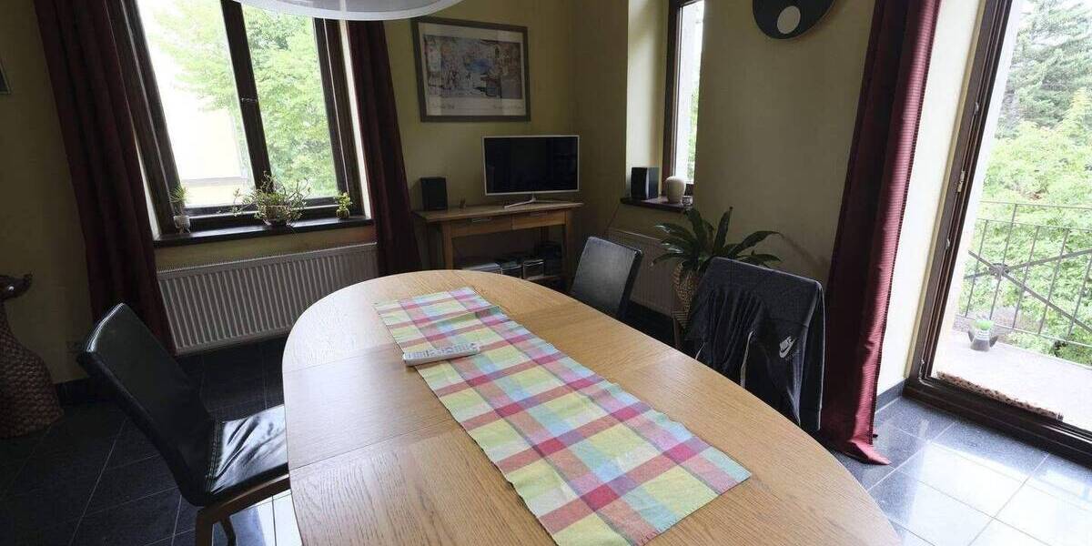Etagenwohnung Dresden Südvorstadt-West - 4 Zimmer, 129 m&sup2;, 1.380&euro; | Angebot:26875622