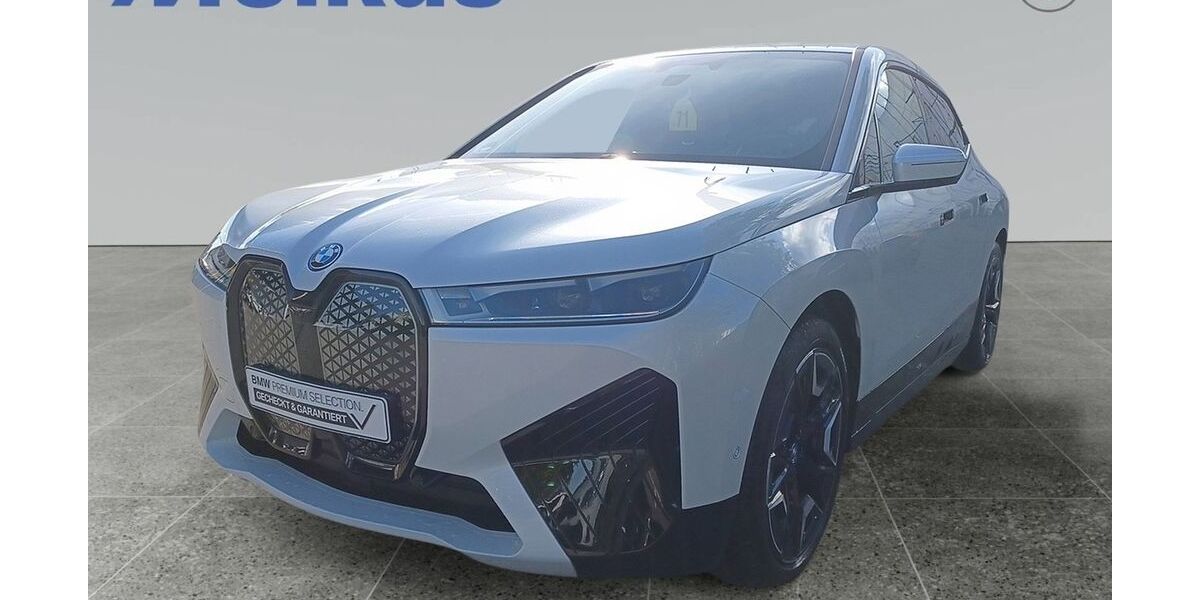 BMW iX 21.870 km 44.870 &euro; Dresden 01067