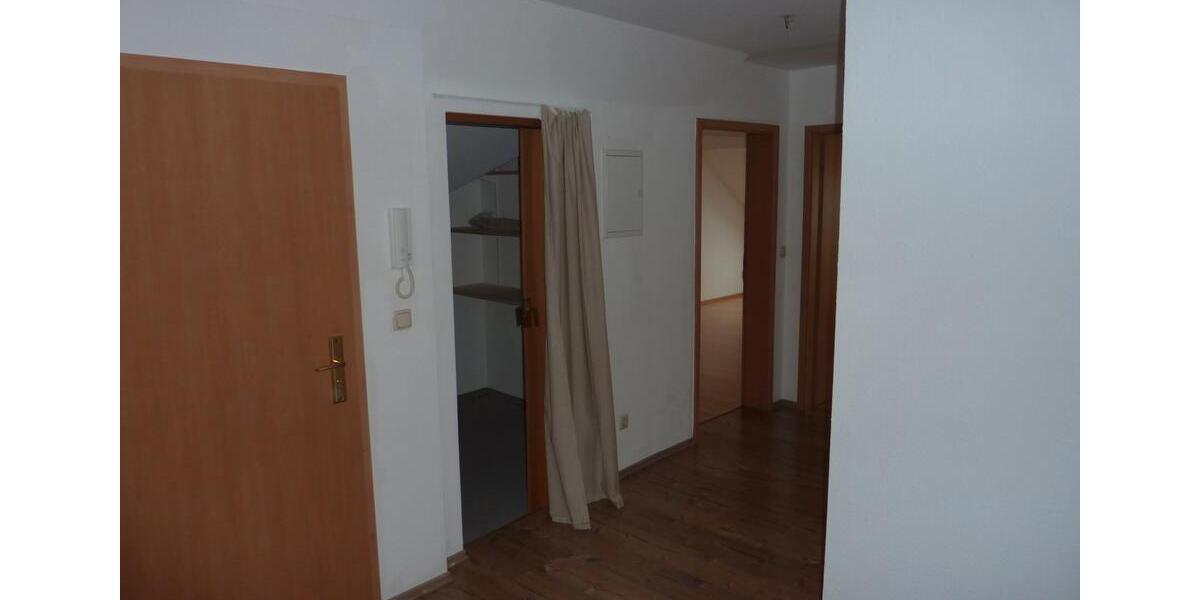 Dachgeschoßwohnung Dresden Pieschen - 3 Zimmer, 83 m&sup2;, 290.000&euro; | Angebot:26876278