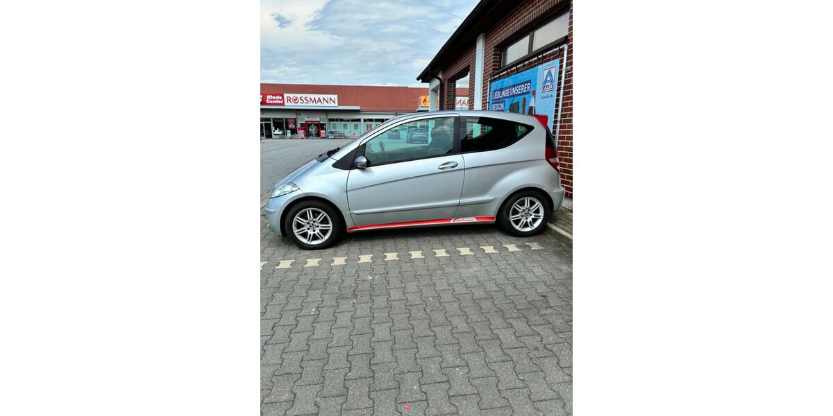 Mercedes-Benz A 160 180.500 km 2.950 &euro; Dresden 01169