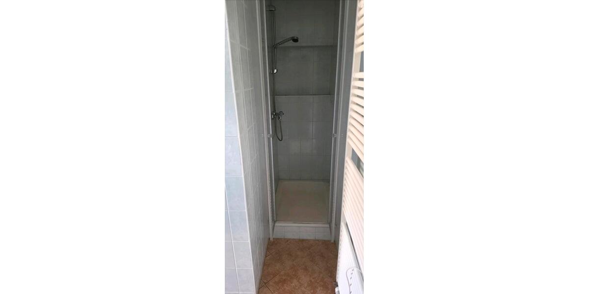 Einfamilienhaus Dorfhain - 8 Zimmer, 180 m&sup2;, 128.000&euro; | Angebot:27445521