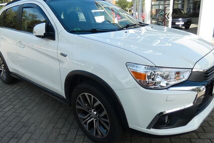 Mitsubishi ASX 112.614 km 9.990 &euro; Radebeul 01445