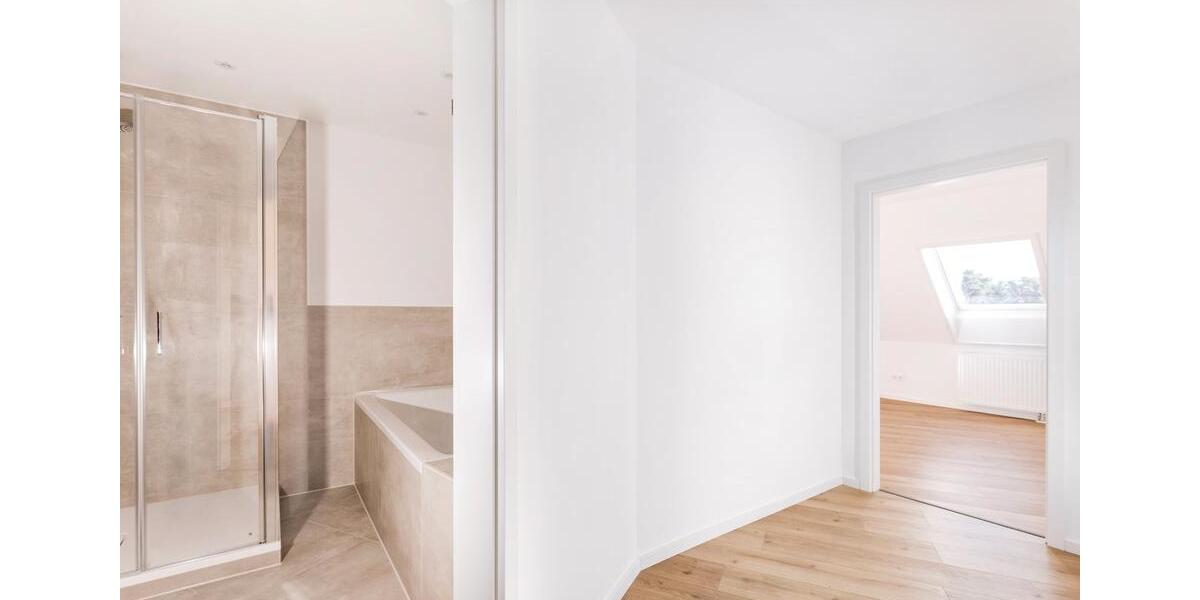 Dachgeschoßwohnung Dresden Blasewitz - 2 Zimmer, 71 m&sup2;, 920&euro; | Angebot:26148690