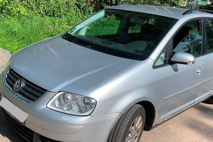 VW Touran 289.449 km 1.800 &euro; Dippoldiswalde 01744