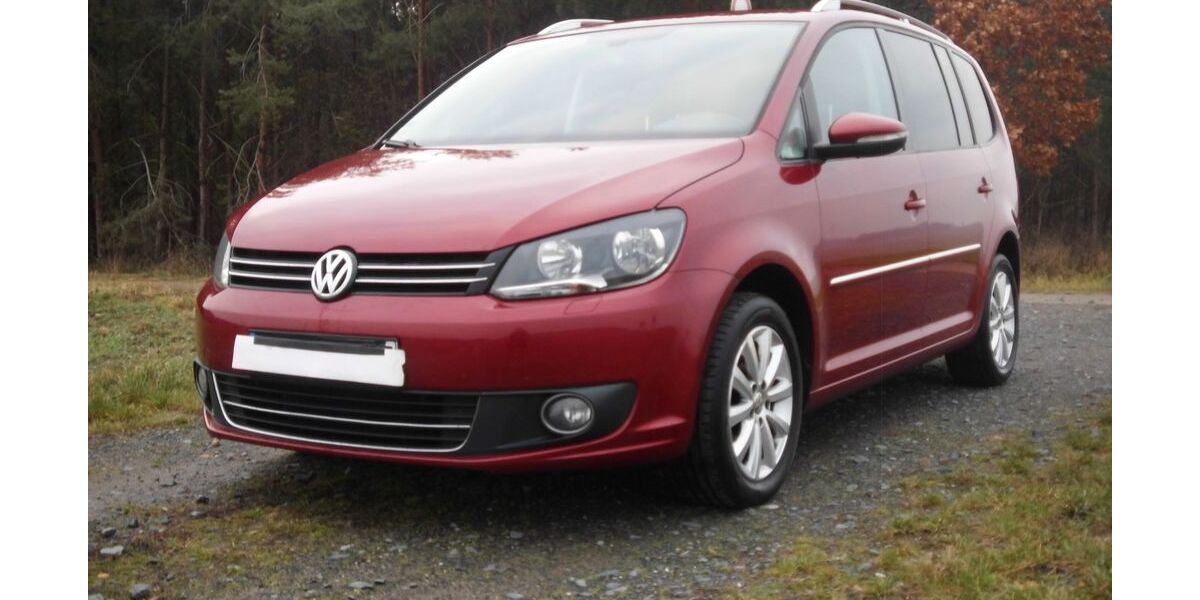 VW Touran 105.560 km 10.990 &euro; Priestewitz 01561