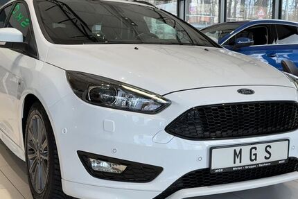Ford Focus 64.588 km 11.990 &euro; Dresden 01099