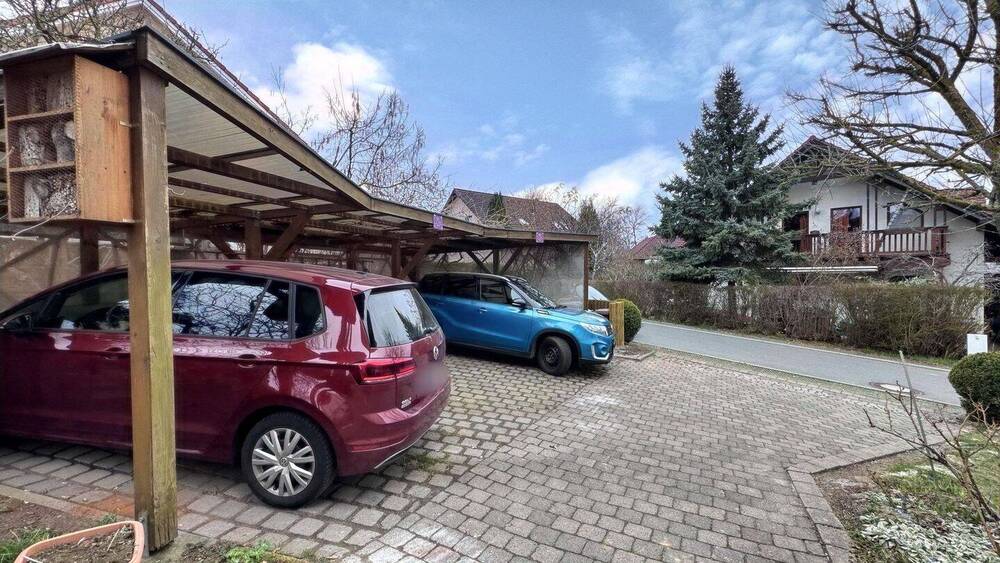 Mehrfamilienhaus, Wohnhaus Dresden Weißig - 9 Zimmer, 280 m&sup2;, 650.000&euro; | Angebot:26108539