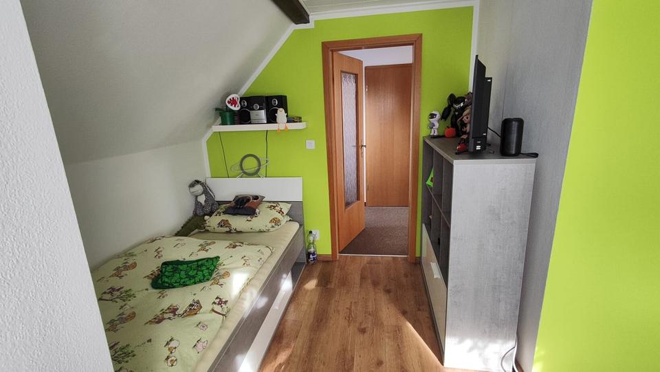 Einfamilienhaus Ottendorf-Okrilla Okrilla - 7 Zimmer, 172 m&sup2;, 1.590&euro; | Angebot:25545448