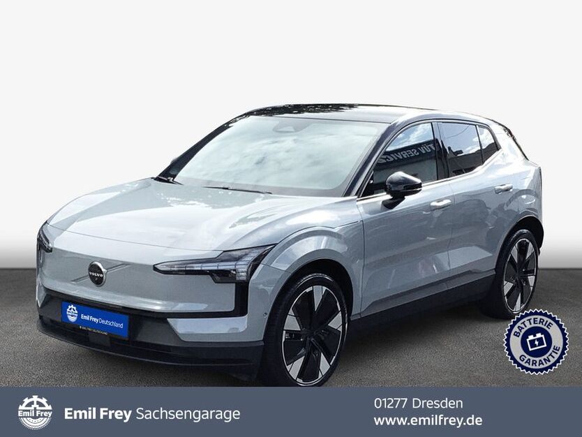 Volvo EX30 3.075 km 35.880 € Dresden 01159