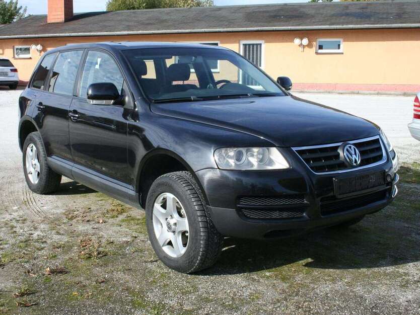 VW Touareg 214.000 km 6.995 € Dresden 01257