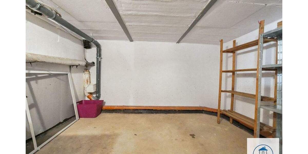 +DD: Romantische 5-R-DHH im Landhausstil + Nebenhaus zu vermieten! Garage + Garten mit Pool & Sauna+ 6 zimmer