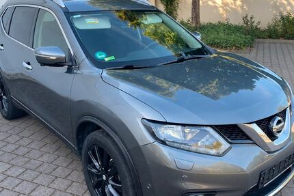 Nissan X-Trail 109.000 km 11.999 &euro; Dresden 01139
