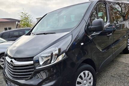 Opel Vivaro 150.000 km 14.990 € Dresden 01067
