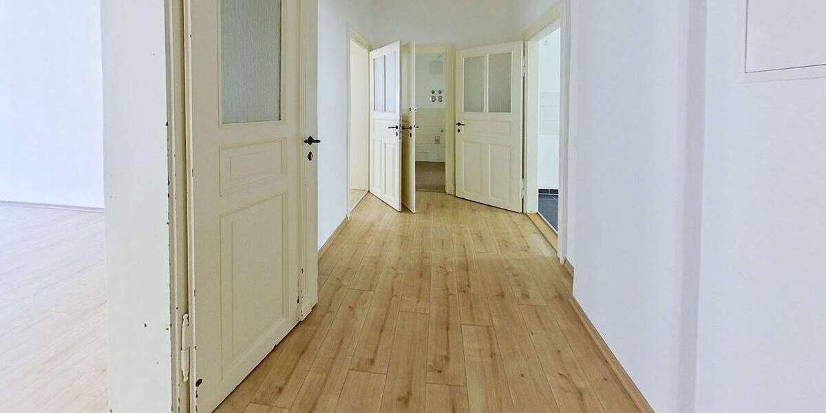 Etagenwohnung Pirna Copitz - 3 Zimmer, 118 m&sup2;, 789&euro; | Angebot:25750276
