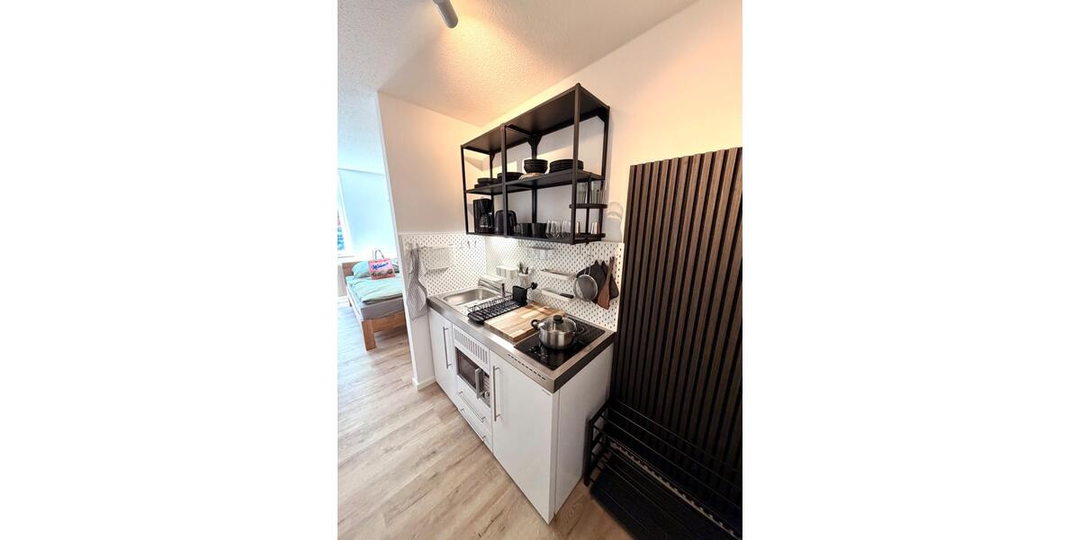 Erdgeschoßwohnung Dresden Klotzsche - 1 Zimmer, 20 m&sup2;, 650&euro; | Angebot:26229629