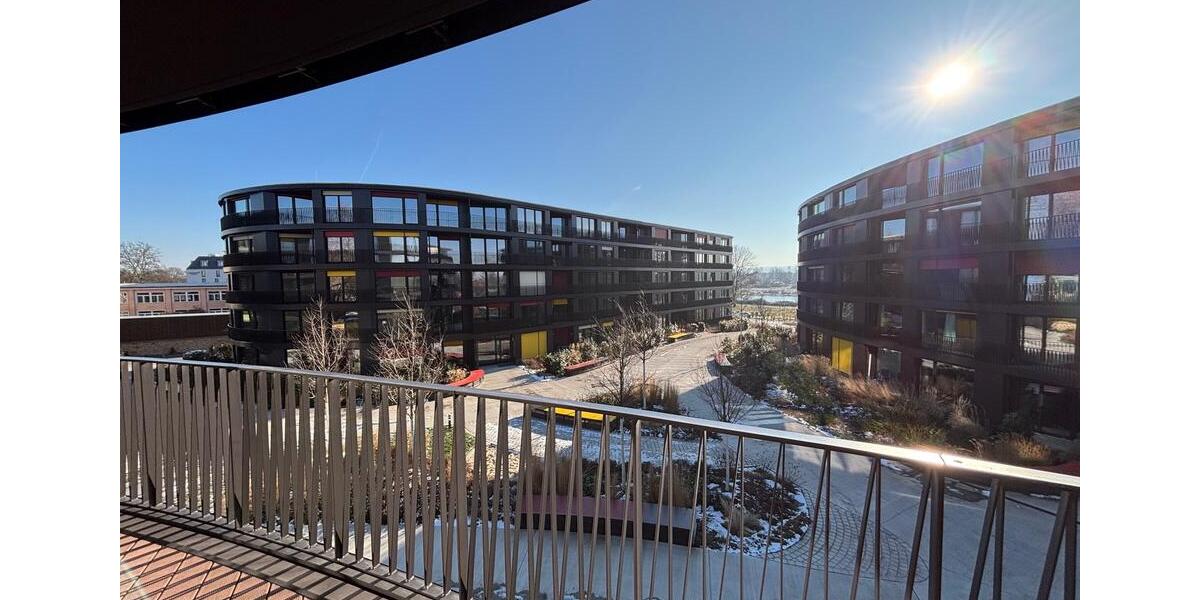 Etagenwohnung Dresden Neustadt - 3 Zimmer, 92 m&sup2;, 1.474&euro; | Angebot:25186404