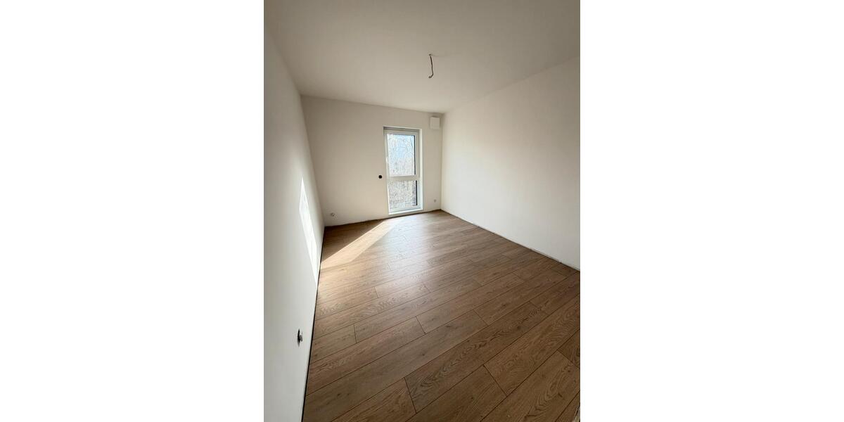 Doppelhaushälfte Radebeul - 4.5 Zimmer, 114 m&sup2;, 1.881&euro; | Angebot:25713573