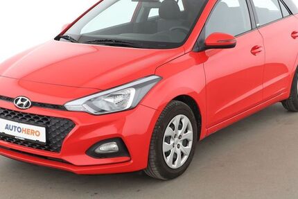 Hyundai i20 40.507 km 9.750 &euro; Dresden 01187