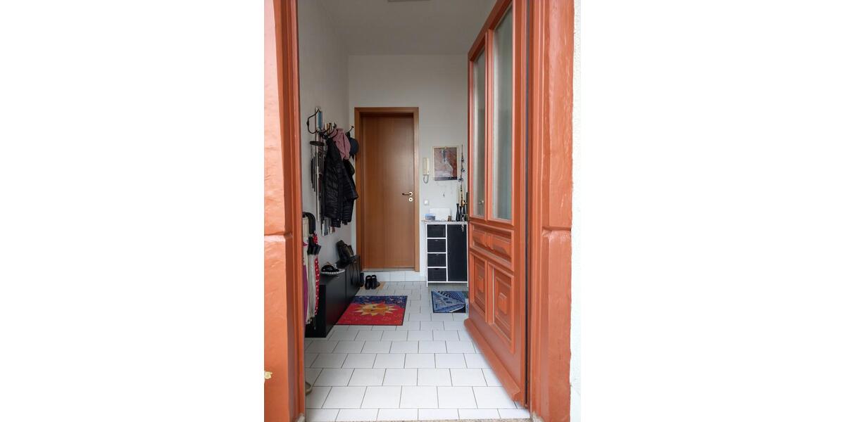 Etagenwohnung Meißen - 2 Zimmer, 55 m&sup2;, 329&euro; | Angebot:25751818