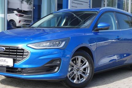 Ford Focus 8.500 km 27.950 &euro; Radebeul 01445