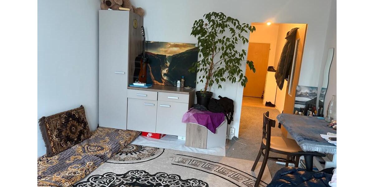 Hochparterre Freital - 1 Zimmer, 34 m&sup2;, 350&euro; | Angebot:24701339
