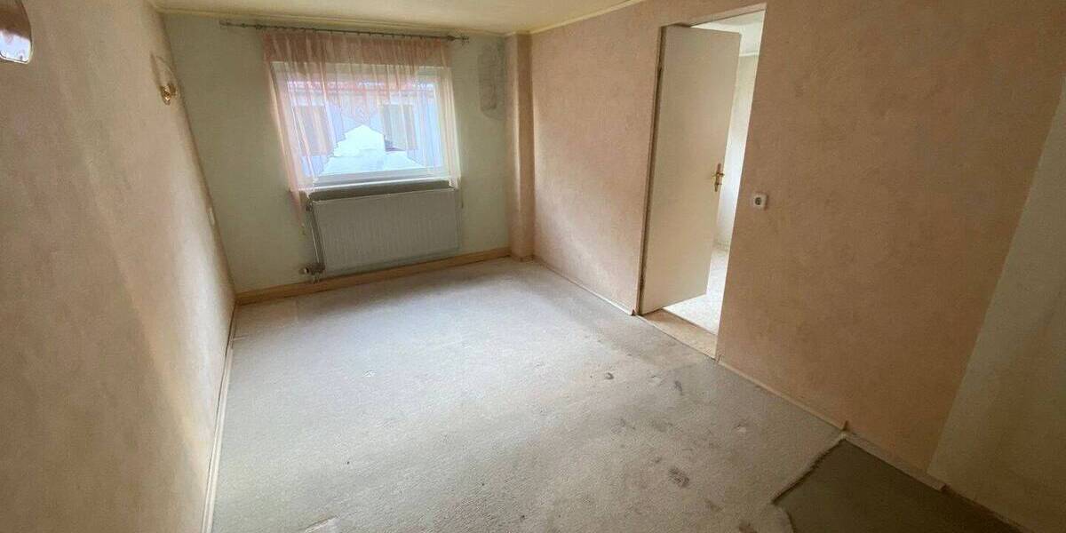 Einfamilienhaus Dresden Kleinpestitz/Mockritz - 5 Zimmer, 100 m&sup2;, 220.000&euro; | Angebot:26930723