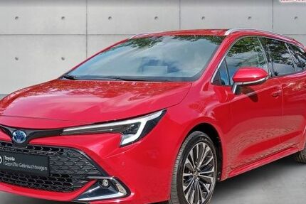 Toyota Corolla 41.953 km 25.690 &euro; Pirna 01796