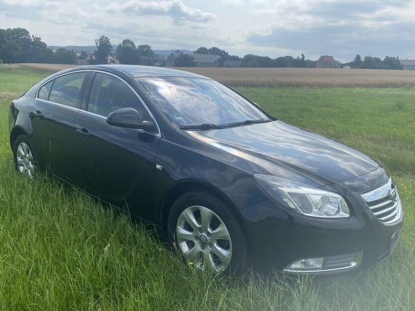 Opel Insignia 114.000 km 6.200 € Lichtenberg 01896