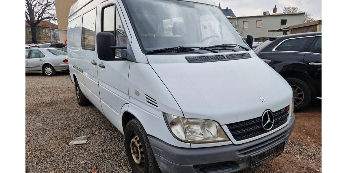Mercedes-Benz Sprinter 125.000 km 4.950 &euro; Dresden 01097