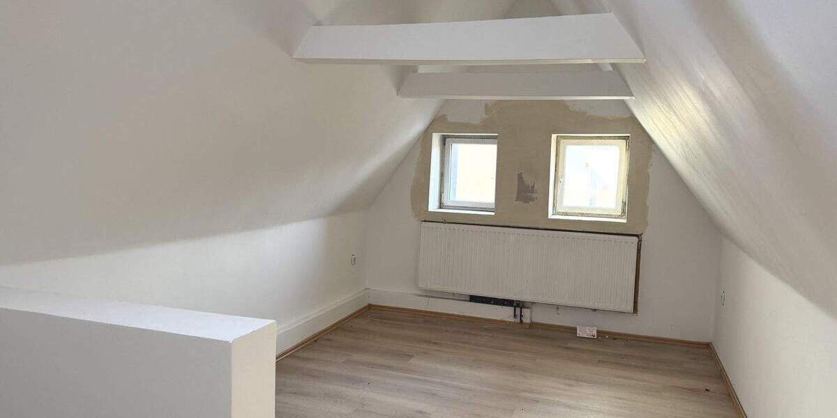 Einfamilienhaus Dresden Altfranken - 4 Zimmer, 121 m&sup2;, 300.000&euro; | Angebot:25801932