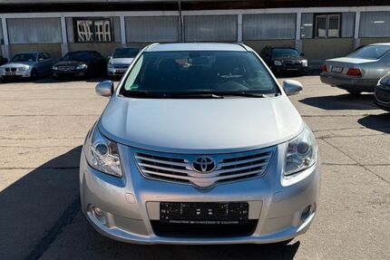 Toyota Avensis 179.552 km 5.990 &euro; Dresden 01159