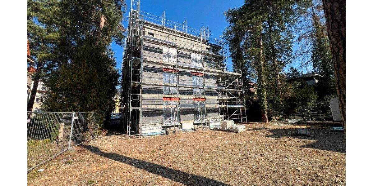 Etagenwohnung Dresden Klotzsche - 4 Zimmer, 96 m&sup2;, 695.000&euro; | Angebot:25738484