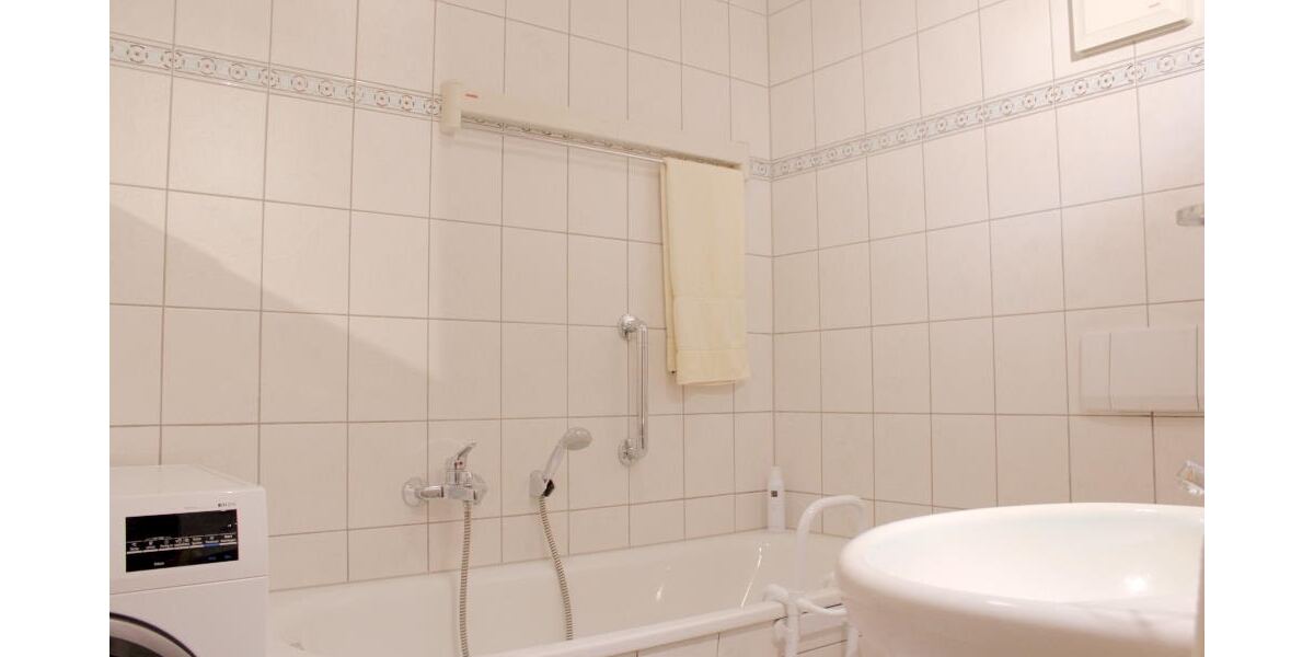 Dresden - Seniorengerechte Wohnung mit 2 Balkone 2 zimmer