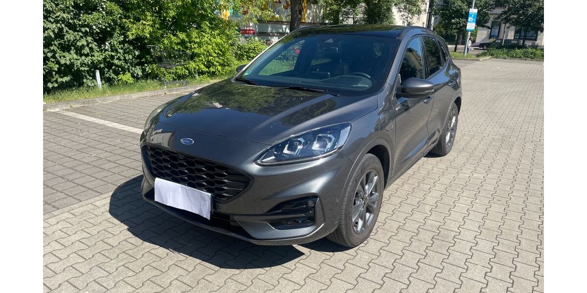 Ford Kuga 51.000 km 22.900 &euro; Dresden 01277
