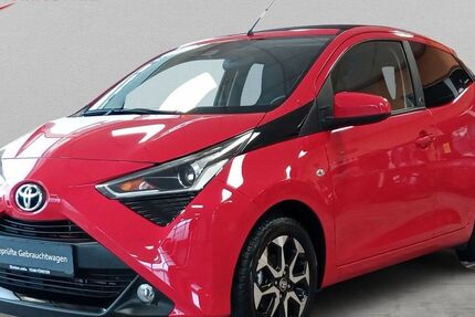 Toyota Aygo (X) 19.022 km 12.990 &euro; Pirna 01796