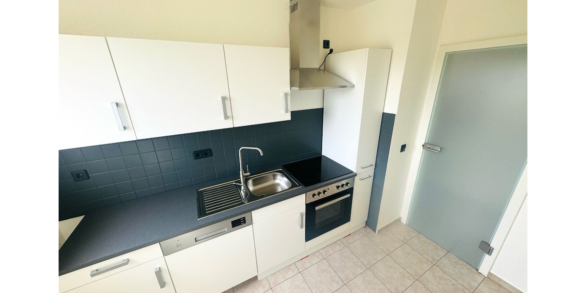 Frisch Renovierte 2 Zimmer Wohnung in Pirna mit Einbauküche 2 zimmer