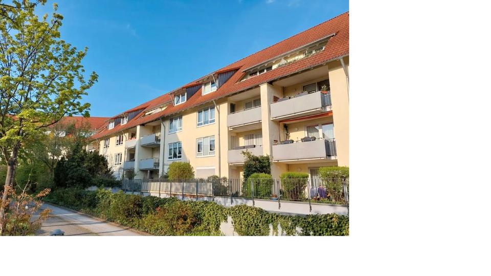 Dachgeschoßwohnung Dresden Leuben - 2 Zimmer, 62 m&sup2;, 170.000&euro; | Angebot:27248132