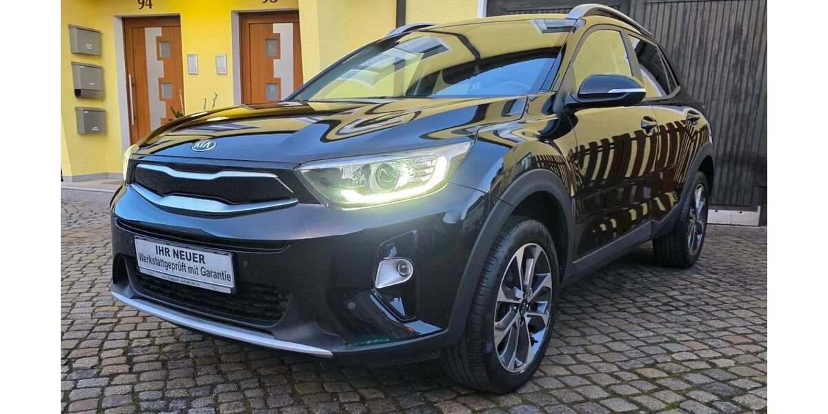 Kia Stonic 52.300 km 14.950 &euro; Dippoldiswalde 01744