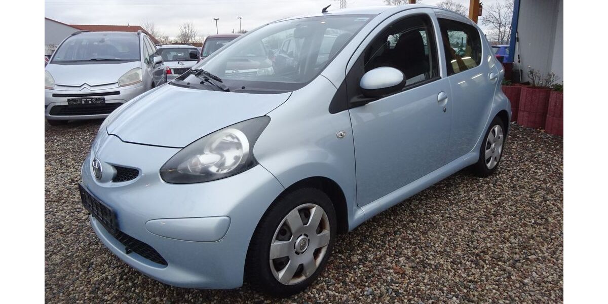 Toyota Aygo (X) 108.052 km 1.500 &euro; Dresden 01219