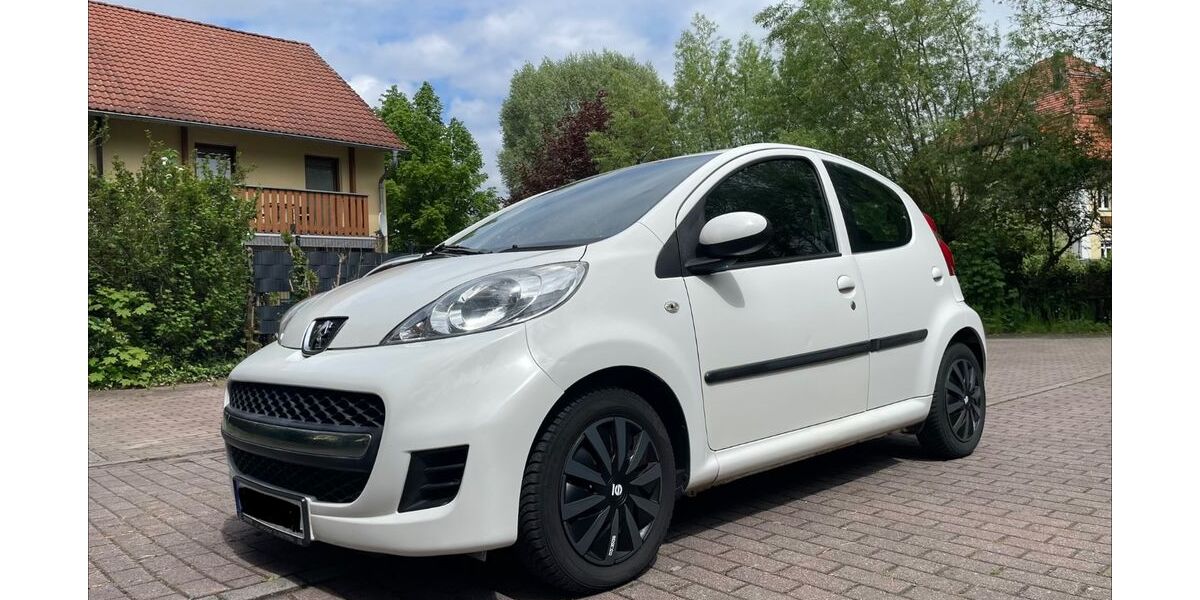 Peugeot 107 256.790 km 2.290 &euro; Dresden 01217