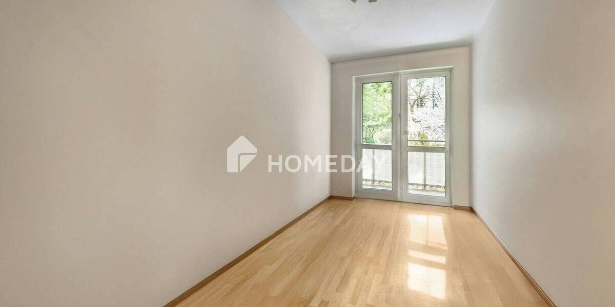 Etagenwohnung Dresden Äußere Neustadt - 3 Zimmer, 65 m&sup2;, 215.000&euro; | Angebot:26106399