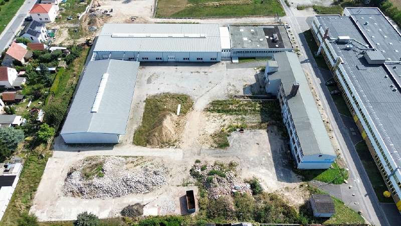 Halle in Großröhrsdorf 1.700.000 € 5815 m²