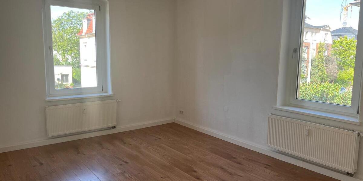 Leuben: 3-Zimmer-Wozhnung mit EBKI, Tagelichtbad und Stellplaz - Etagenwohnung Dresden Leuben | Angebot:27459320