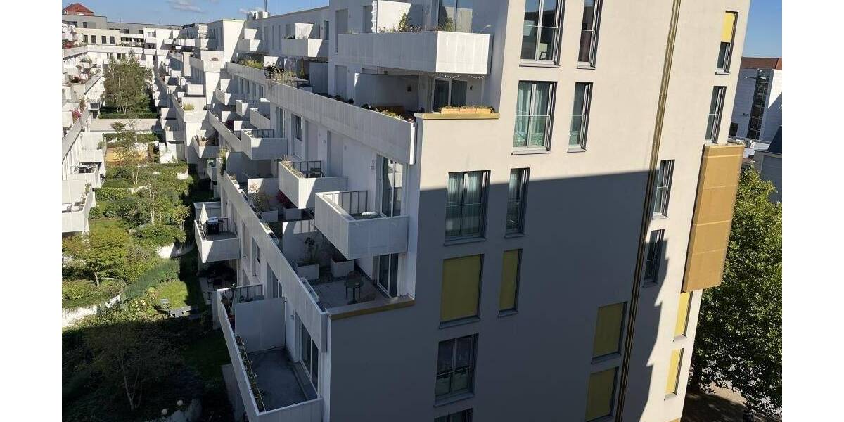 Exklusive Wohnung mit Balkon, exklusivem Bad, Gäste-WC und moderner EBK! 3 zimmer