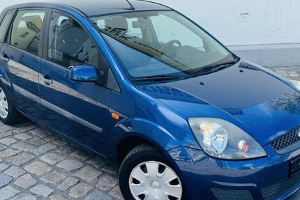 Ford Fiesta 75.402 km 1.800 &euro; Dresden 01257